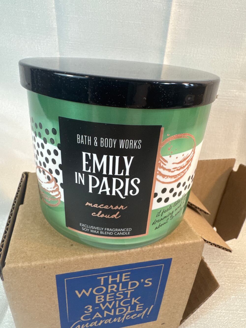 Bath & Body Works Emily in Paris Green Macron Cloud-3 wick Candel NWT